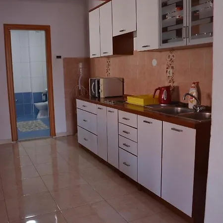 Apartment Neda