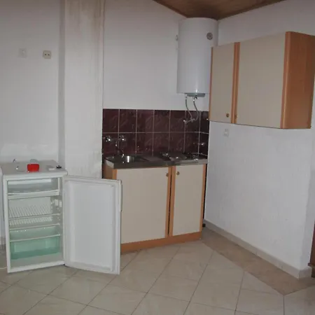 Apartment Neda *